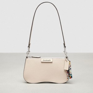 Cloud Coach Wavy Baguette Bag In Pebbled Coachtopia Leather | COH864826