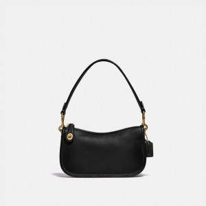 Glovetan Leather/Brass/Black Coach Swinger Bag 20 | COH864989
