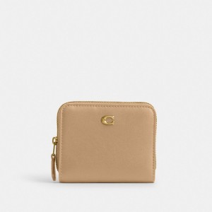 Refined Calf Leather/Brass/Tan Coach Billfold Wallet | COH865614