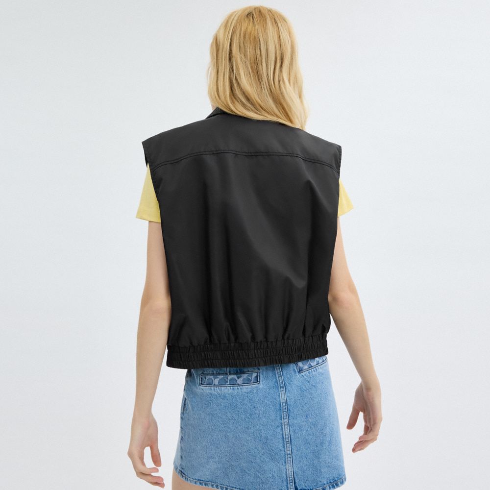 Black Coach Cropped Vest In Recycled Nylon | COH865922