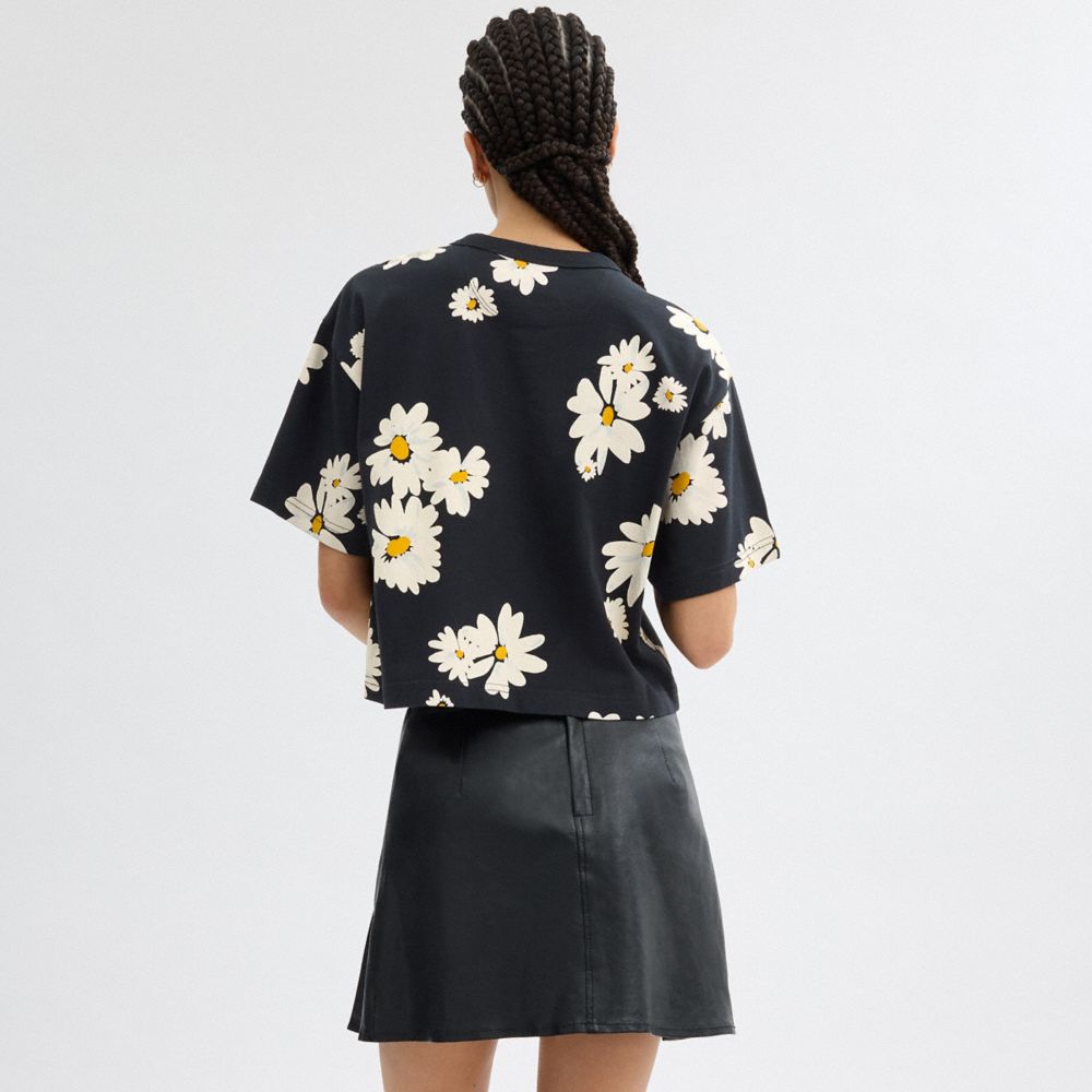 Black Coach Floral Cropped Signature Script T Shirt In Organic Cotton | COH865998