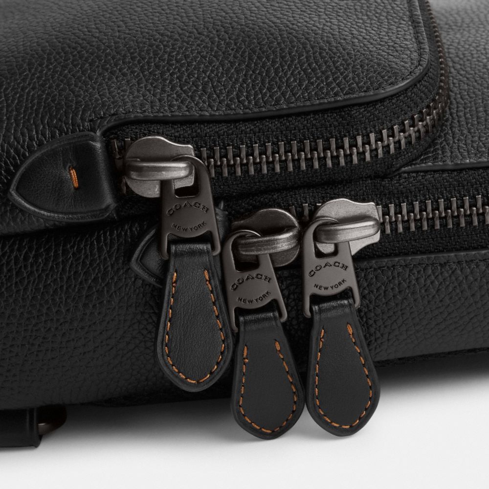 Black Coach Gotham Sling Pack 13 | COH866481