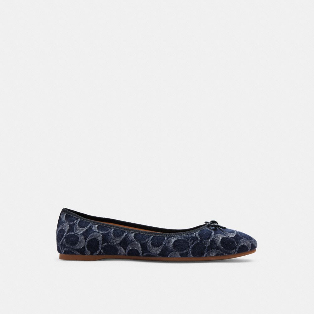Blue Denim Coach Abigail Flat In Signature Denim | COH865793