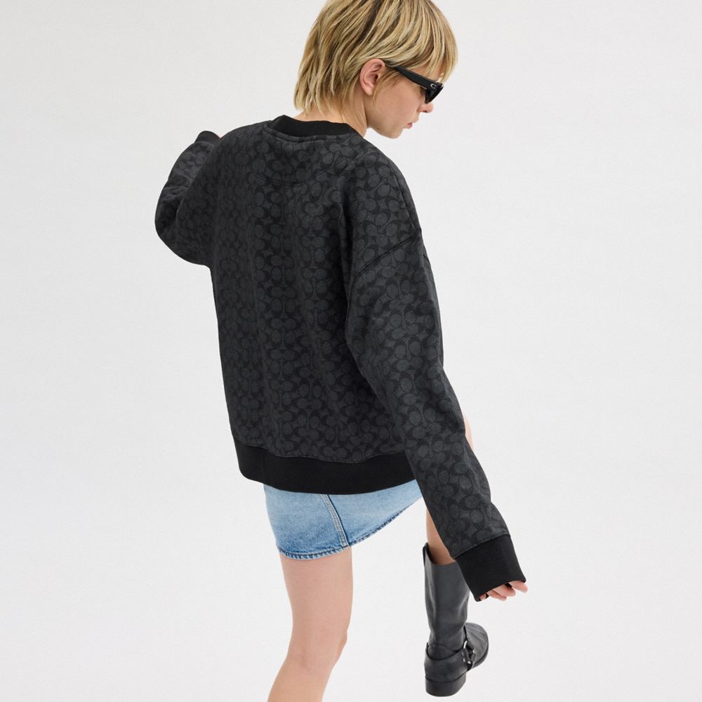 Charcoal Signature Coach Essential Signature Crewneck | COH865948
