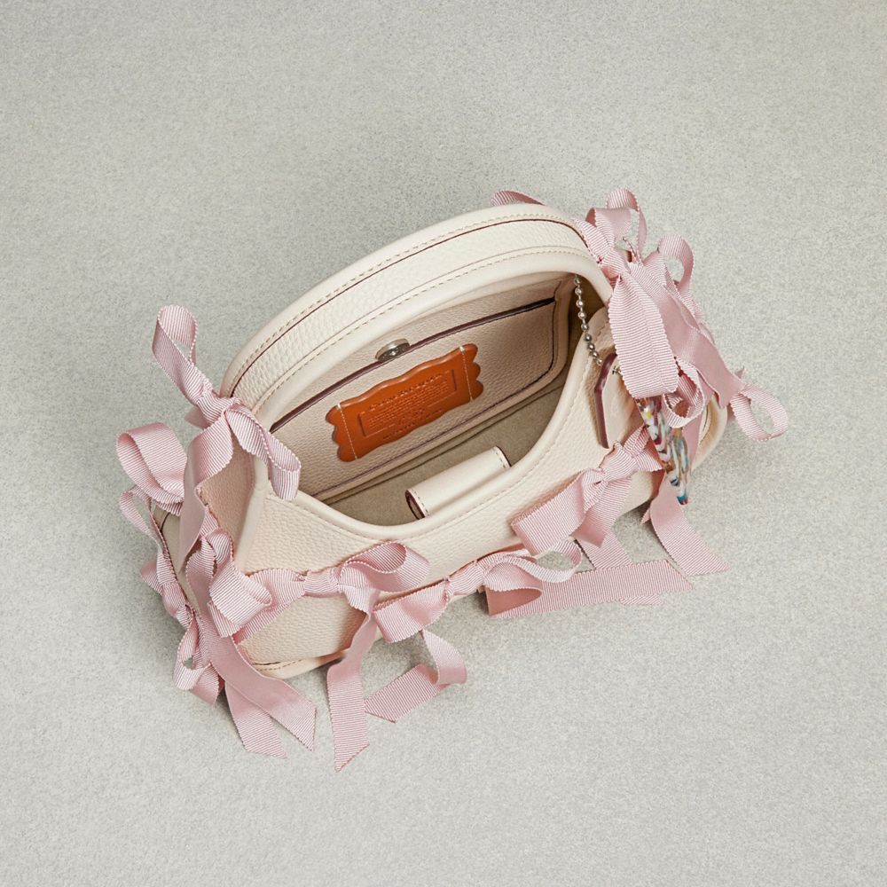 Cloud Coach Ergo Bag In Coachtopia Leather: Bows All Over | COH864867