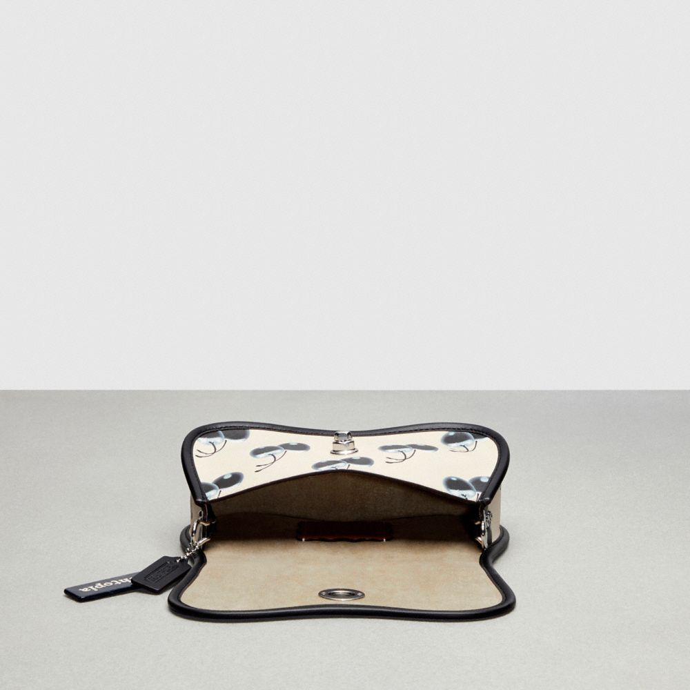 Coachtopia Leather/Black/Chalk Multi Coach Wavy Dinky Bag In Coachtopia Leather With Cherry Print | COH864960