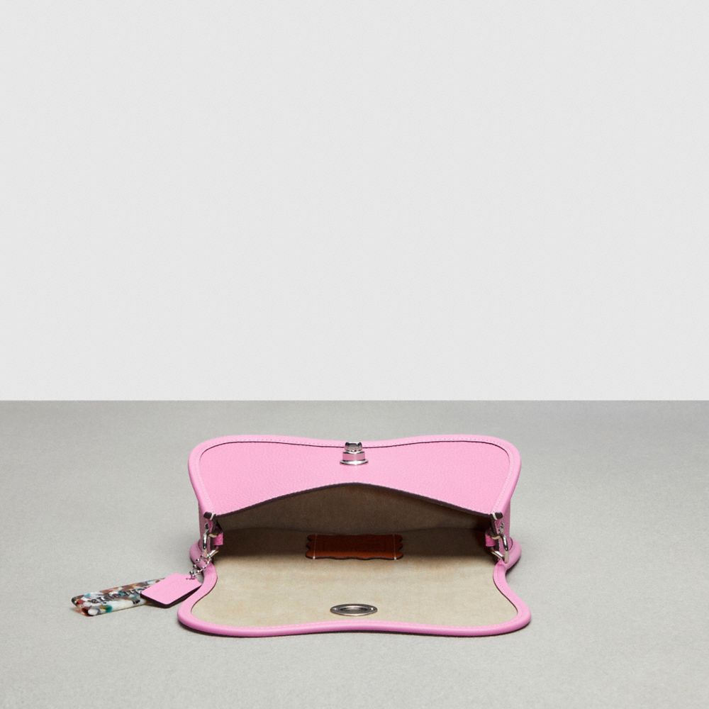 Coachtopia Leather/Bright Magenta Coach Wavy Dinky Bag With Crossbody Strap | COH864737