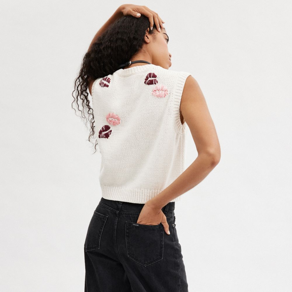 Cream Multi Coach Lip Print Sweater Vest | COH865957