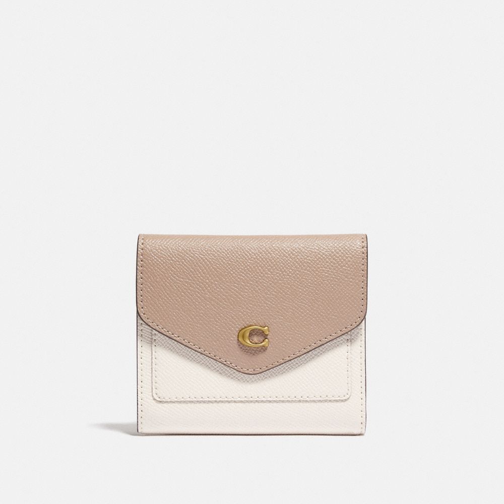 Crossgrain Leather/Brass/Chalk Taupe Multi Coach Wyn Small Wallet In Colorblock | COH865607