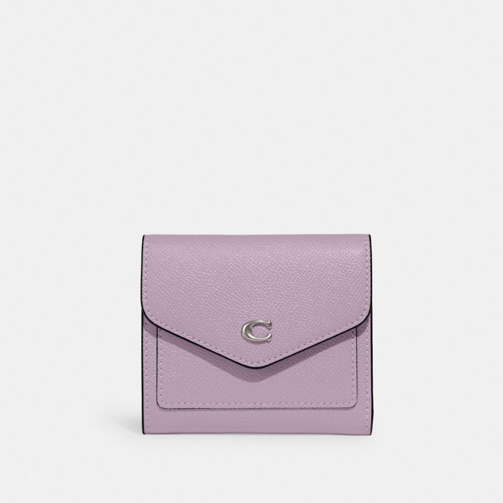 Crossgrain Leather/Silver/Soft Purple Coach Wyn Small Wallet | COH865545