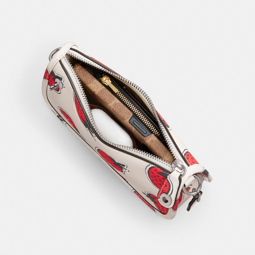 Glovetanned Leather/Silver/Chalk Multi Coach Swinger Bag 20 With Strawberry Print | COH864933