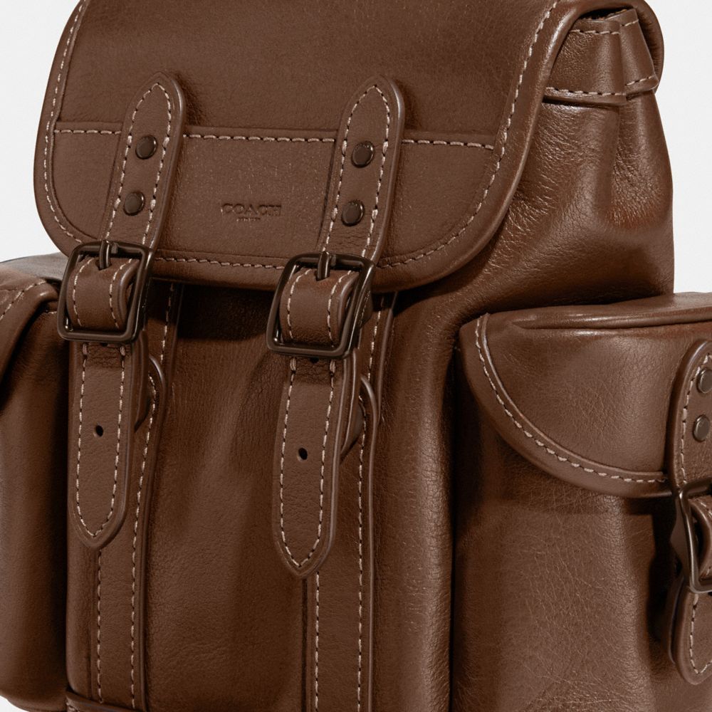 Leather/Dark Saddle Coach Hitch Backpack 13 | COH866491