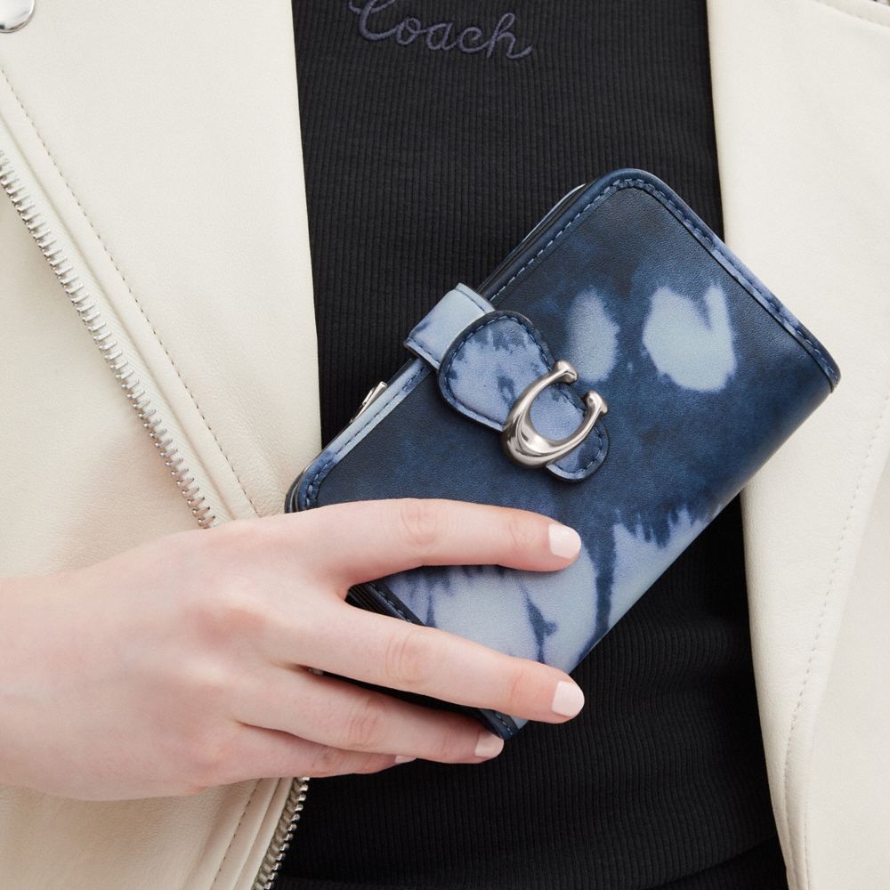 Leather/Silver/Midnight Navy Coach Tabby Medium Wallet With Tie Dye Print | COH865511