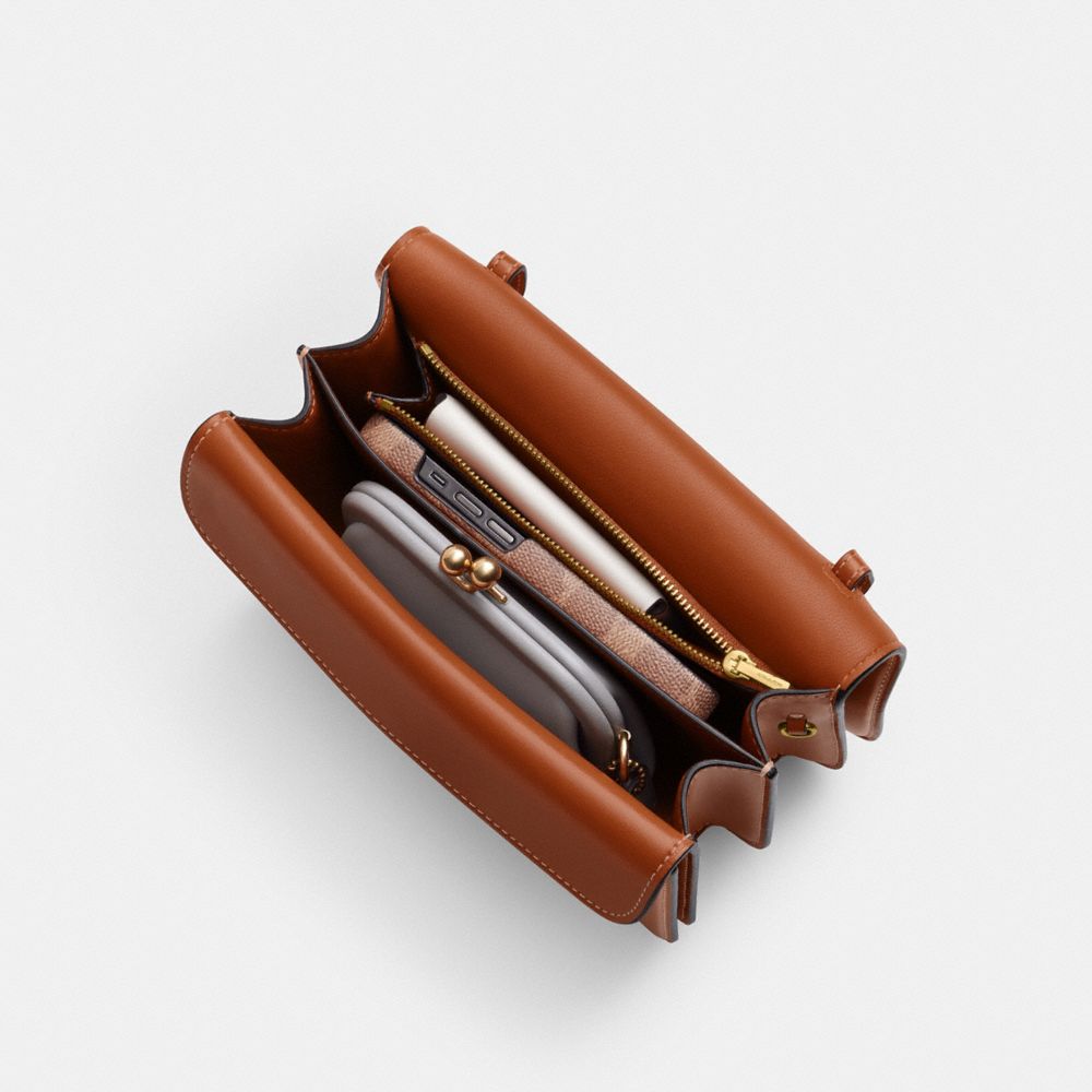 Luxe Refined Calf Leather/Brass/Burnished Amber Coach Idol Bag | COH864766