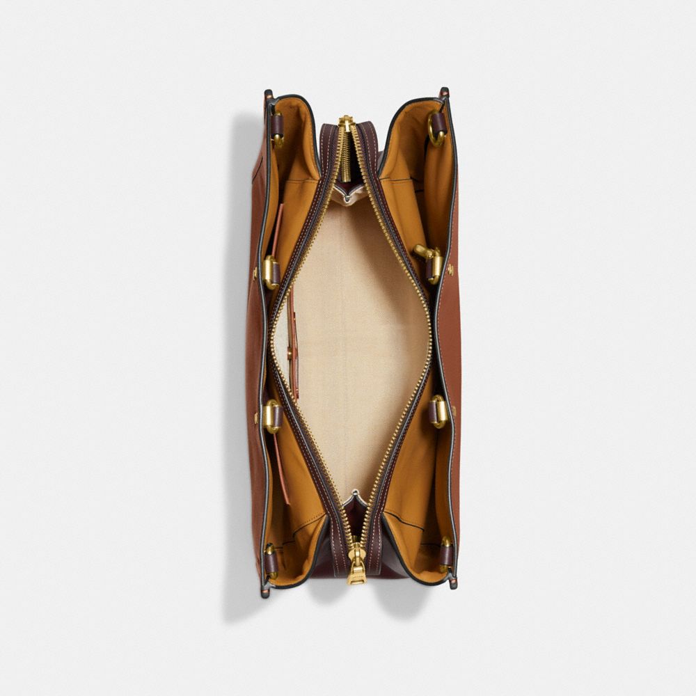 Pebble Leather/Brass/1941 Saddle Multi Coach Rogue Bag 39 In Colorblock | COH864995