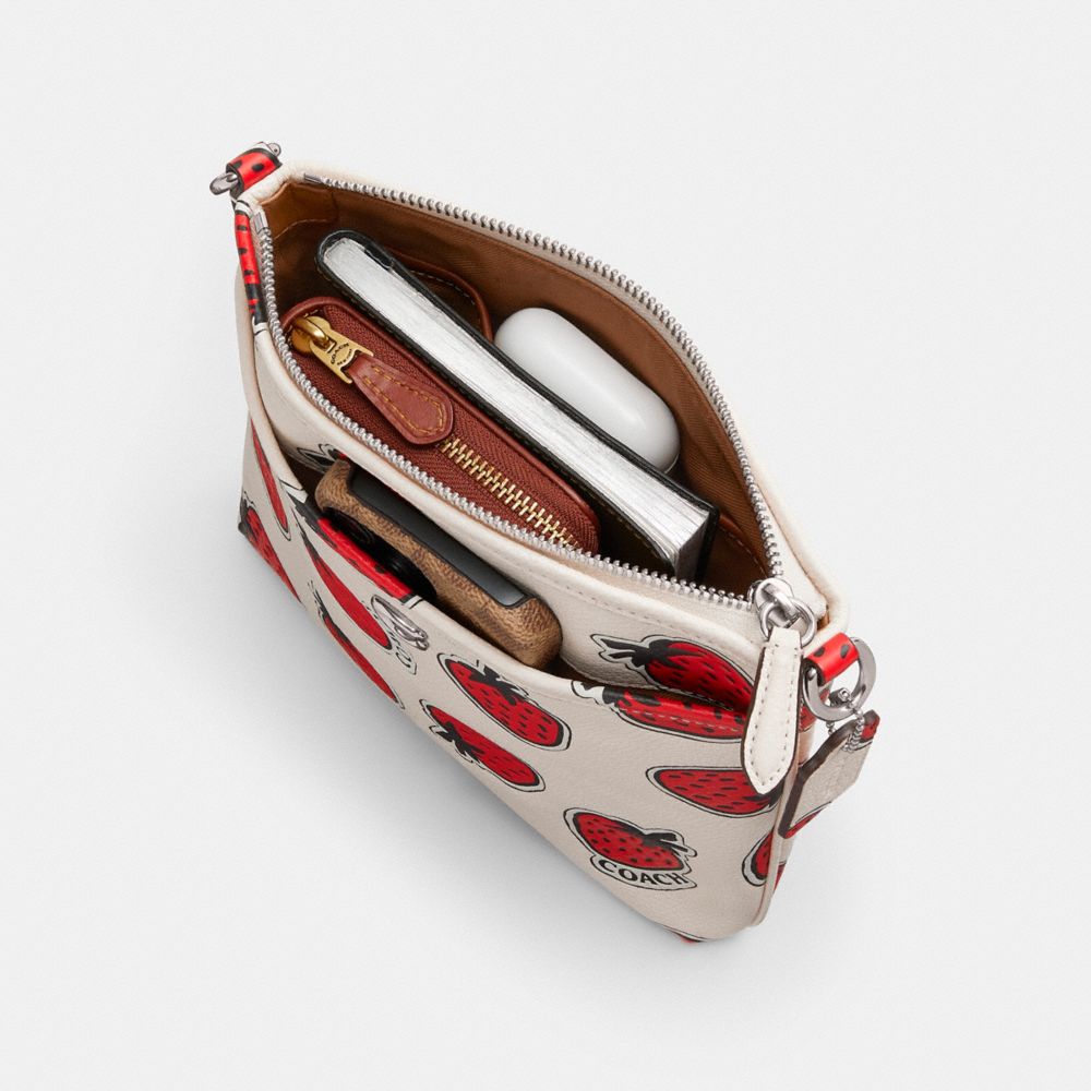 Polished Pebble Leather/Silver/Chalk Multi Coach Kitt Messenger Crossbody Bag With Strawberry Print | COH865377