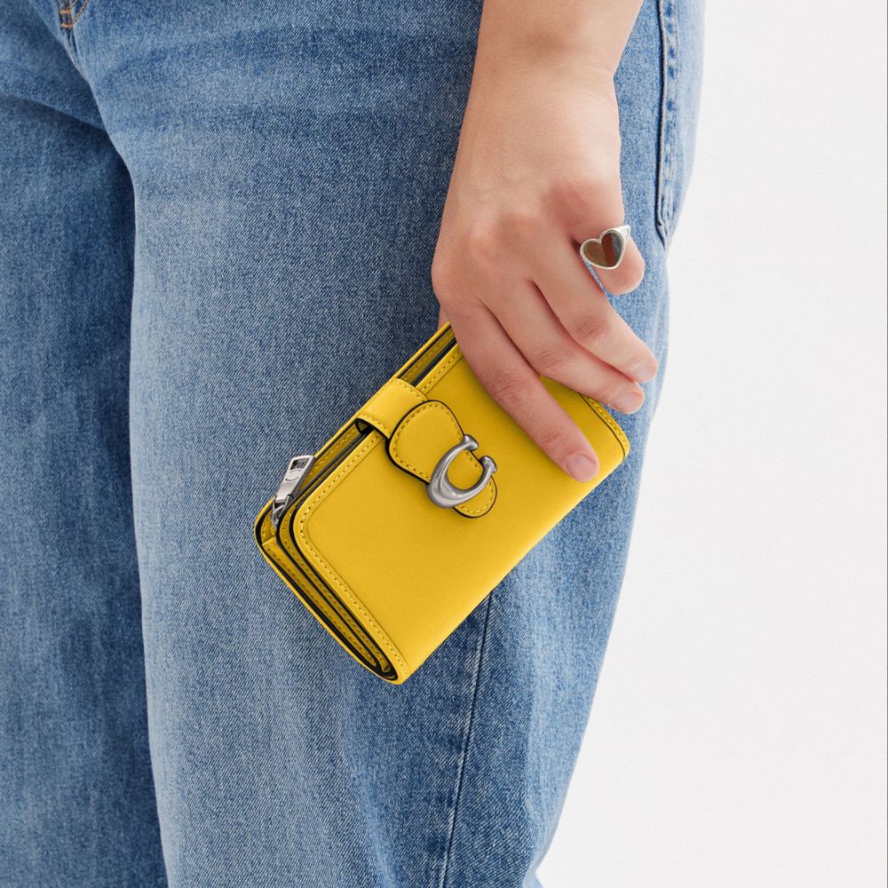 Smooth Leather/Silver/Canary Coach Tabby Medium Wallet | COH865484