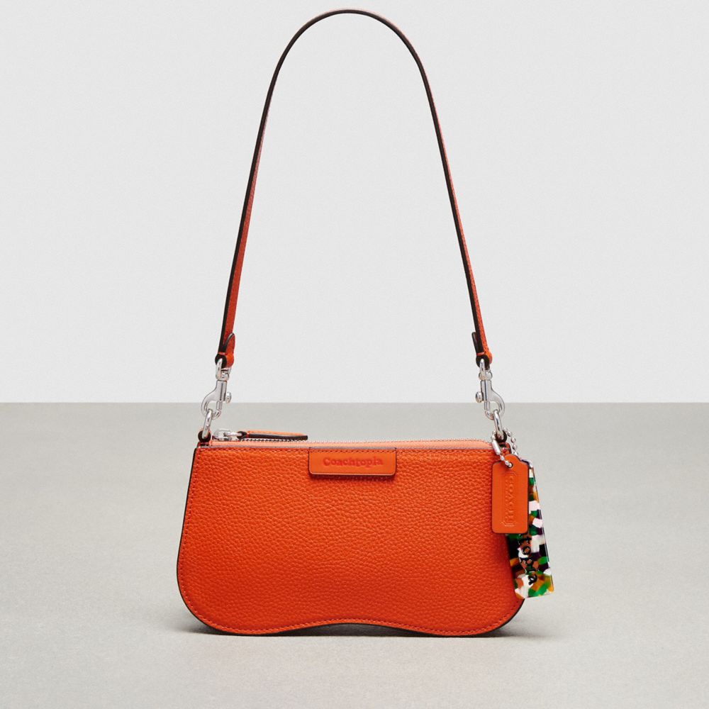 Sun Orange Coach Wavy Baguette Bag In Pebbled Coachtopia Leather | COH864745